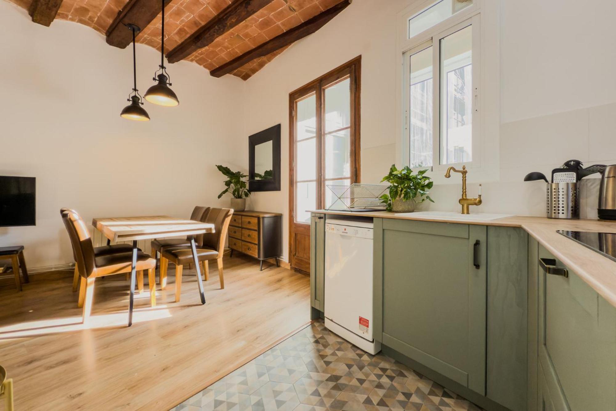 Magalhaes - Trad Flat In Poble Sec, Near Ramblas Барселона Екстериор снимка
