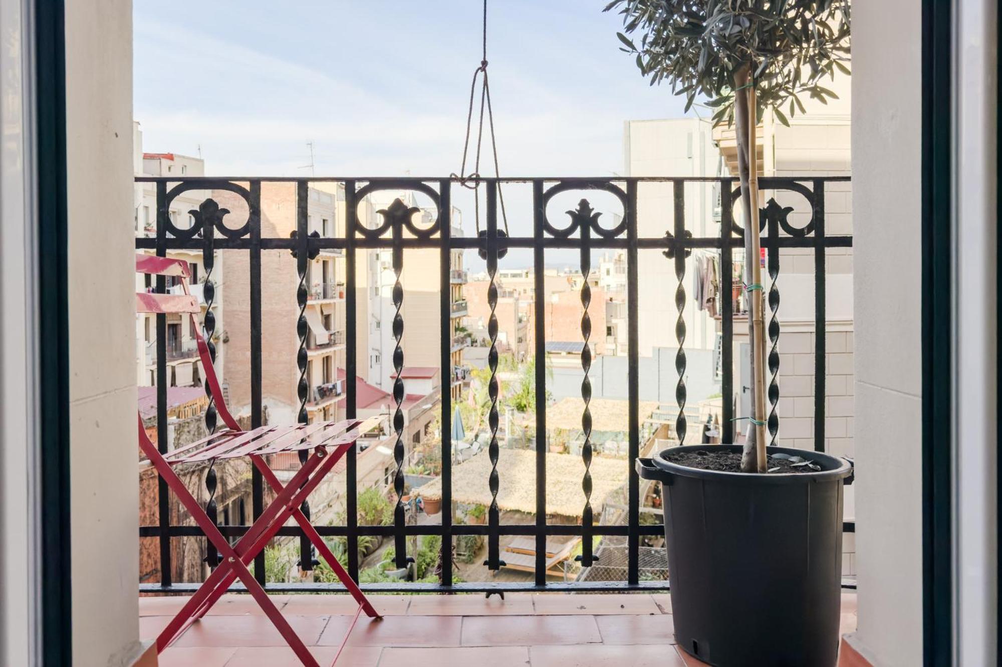 Magalhaes - Trad Flat In Poble Sec, Near Ramblas Барселона Екстериор снимка