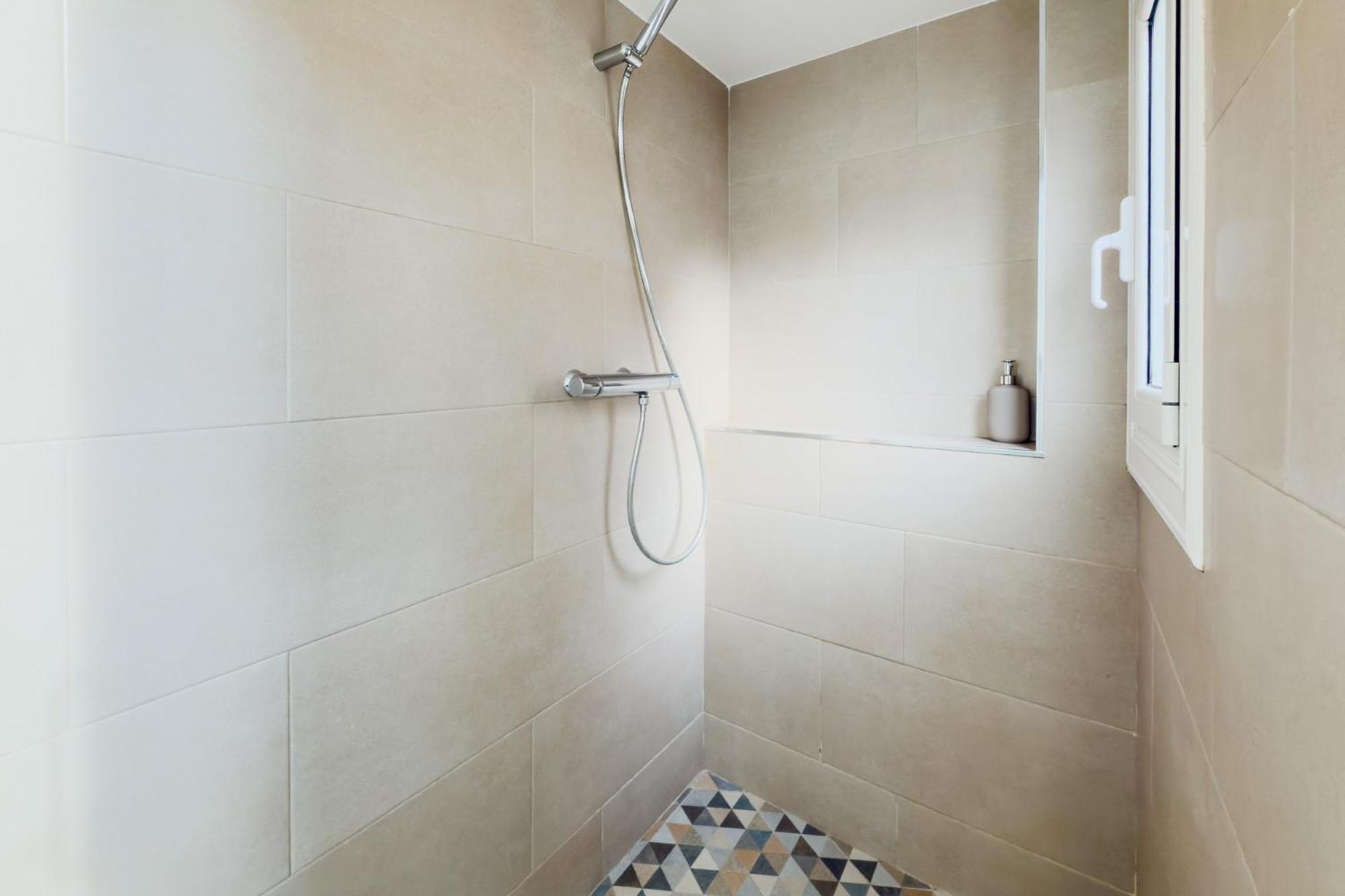 Magalhaes - Trad Flat In Poble Sec, Near Ramblas Барселона Екстериор снимка
